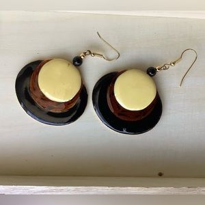 NWOT Vintage 1970s earrings